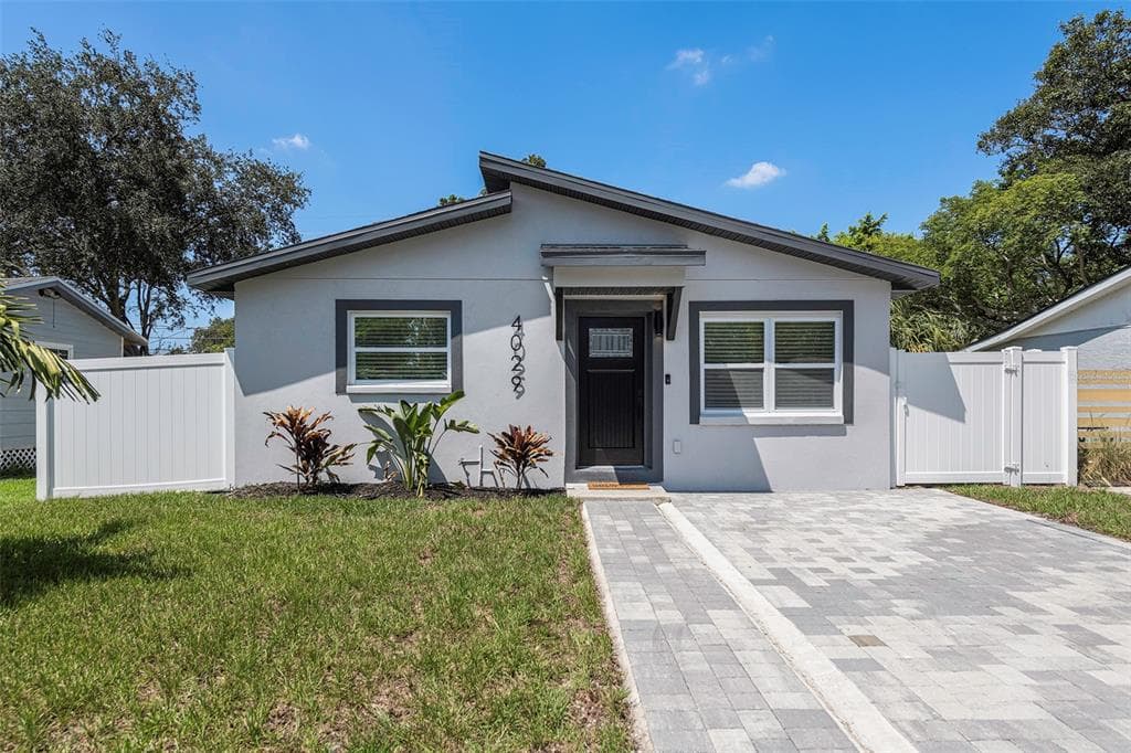 4029 9TH AVENUE S ST PETERSBURG, FL 33711