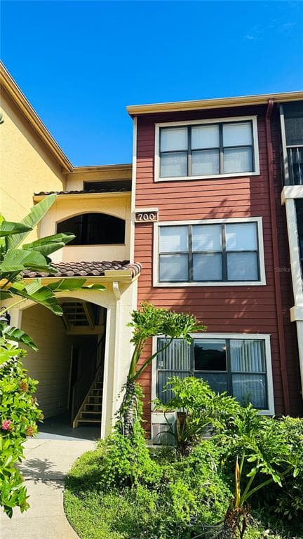 11901 4TH STREET N UNIT 7204