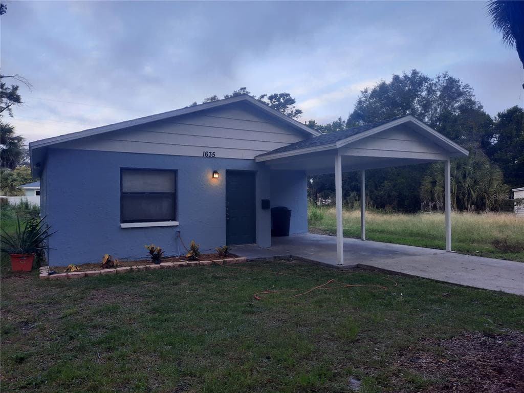 1635 39TH STREET S ST PETERSBURG, FL 33711