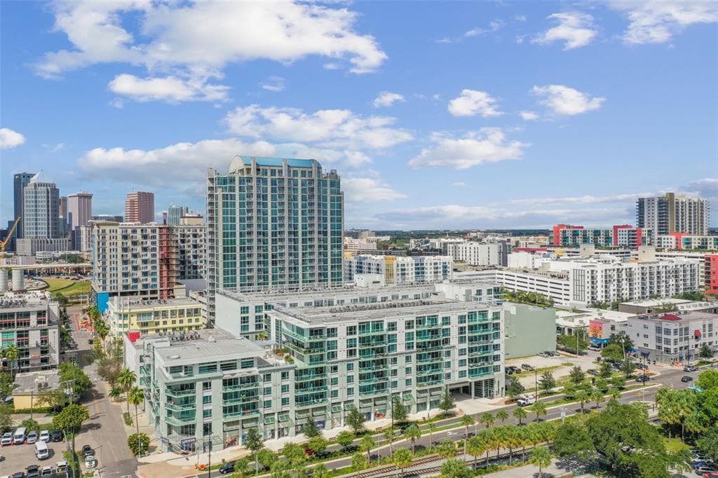 111 N 12TH STREET UNIT 1617 TAMPA, FL 33602