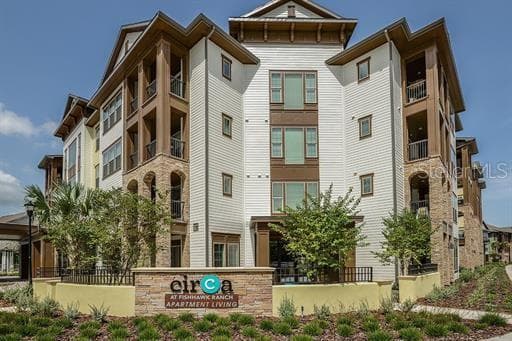 13948 CIRCA CROSSING DRIVE UNIT 101 LITHIA, FL 33547