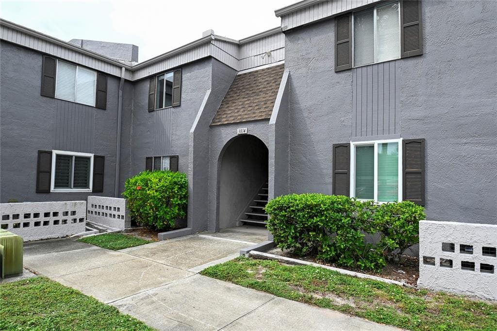 3814 CORTEZ DRIVE UNIT C