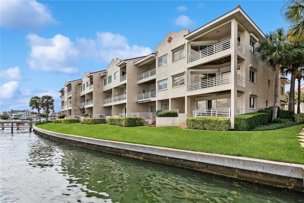 4659 MIRABELLA COURT