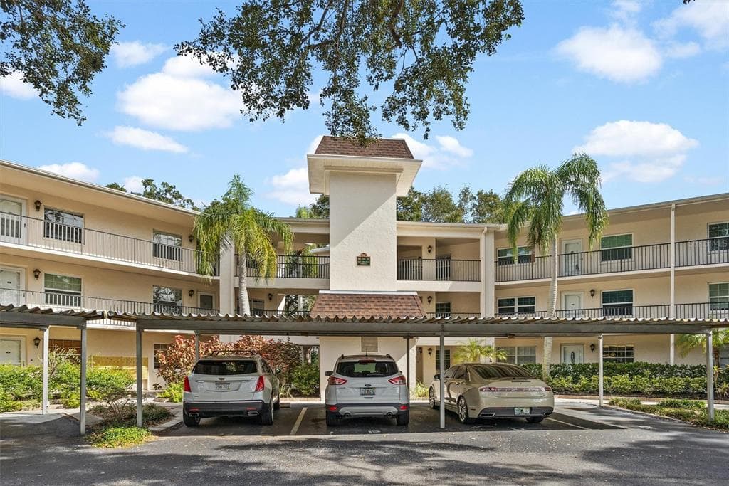 820 VIRGINIA STREET UNIT 311 DUNEDIN, FL 34698