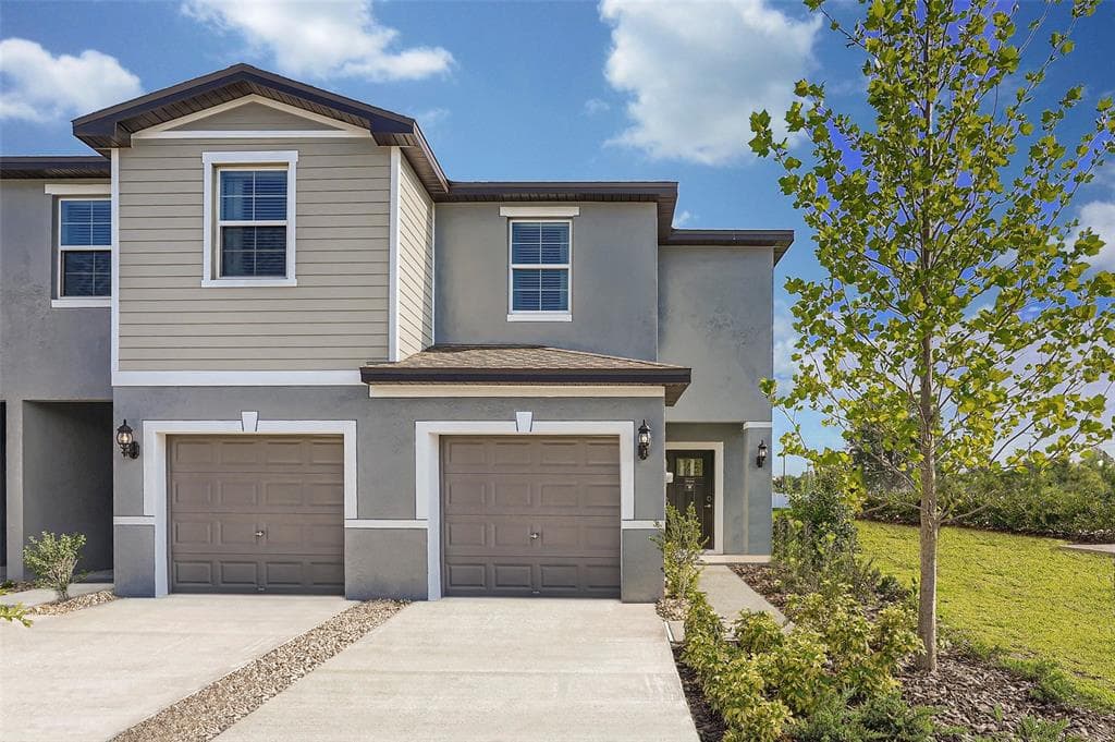 8323 CRESCENT OAKS DRIVE NEW PORT RICHEY, FL 34655