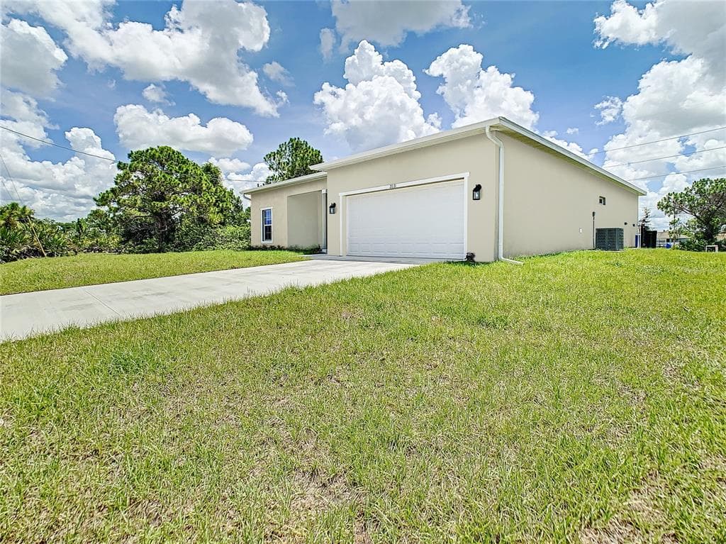 333 EVERGREEN STREET PUNTA GORDA, FL 33982