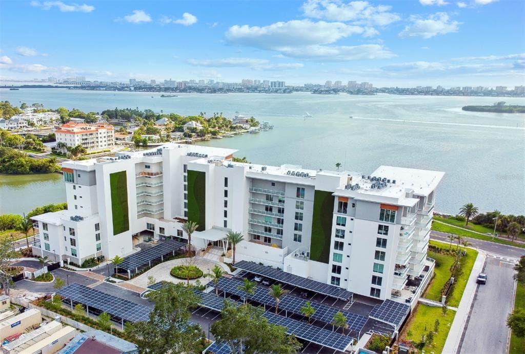 1020 SUNSET POINT ROAD UNIT 512 CLEARWATER, FL 33755