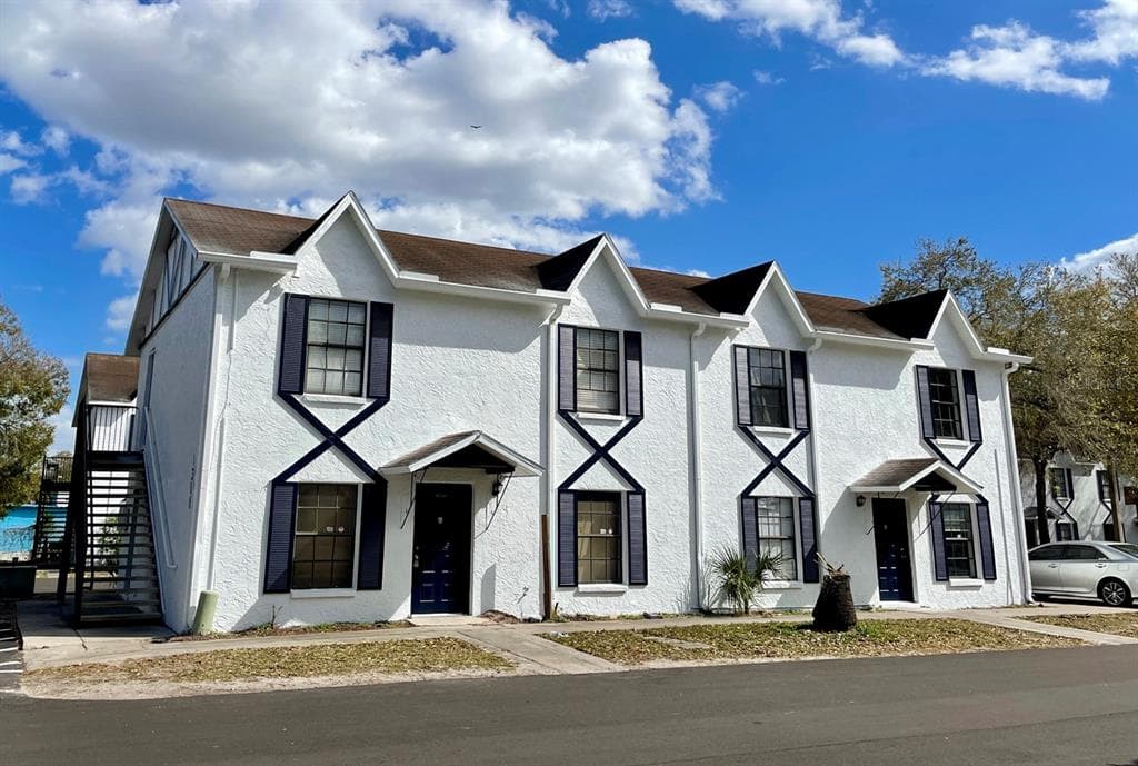 1308 W WATERS AVENUE UNIT 1306 - B TAMPA, FL 33604