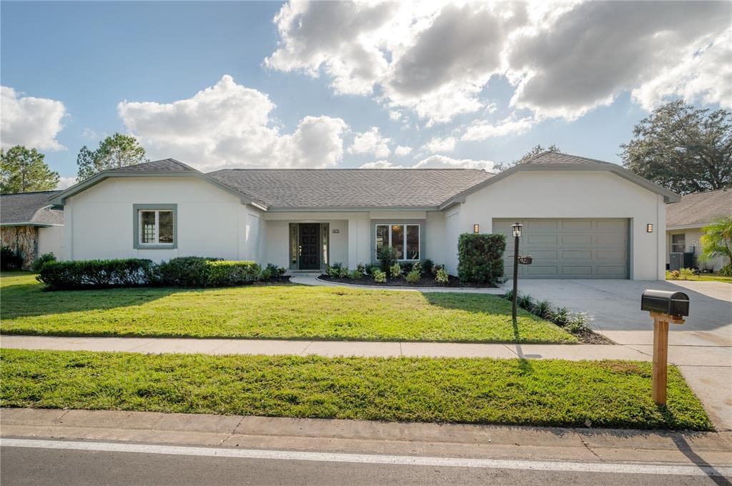 9235 PEBBLE CREEK DRIVE