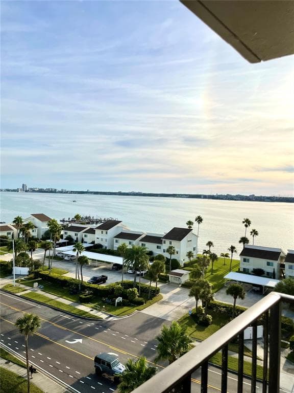 1400 GULF BOULEVARD UNIT 804