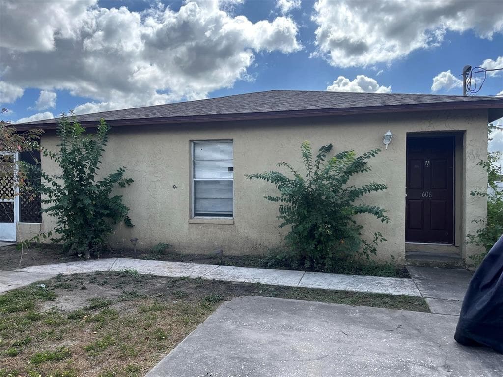606 MAGNOLIA AVENUE UNIT A SEFFNER, FL 33584