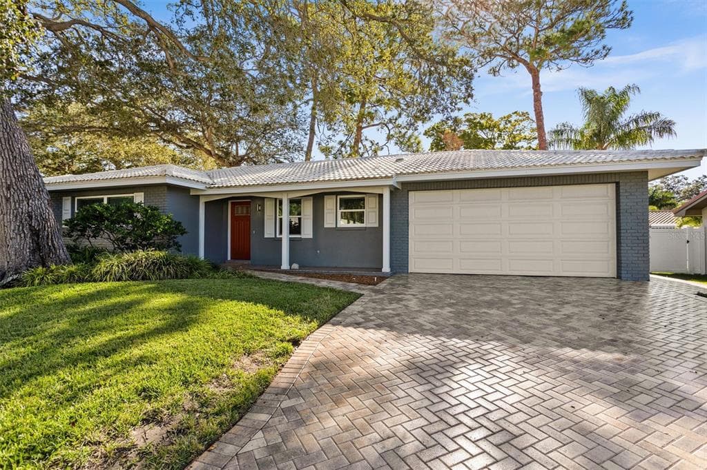12278 69TH TERRACE SEMINOLE, FL 33772