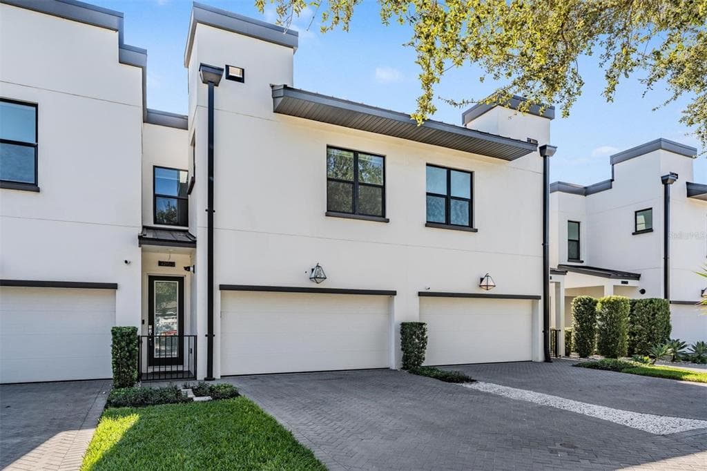 4210 W NORTH A STREET UNIT 2