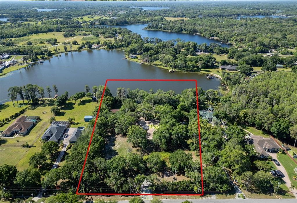 19569 CRESCENT ROAD ODESSA, FL 33556