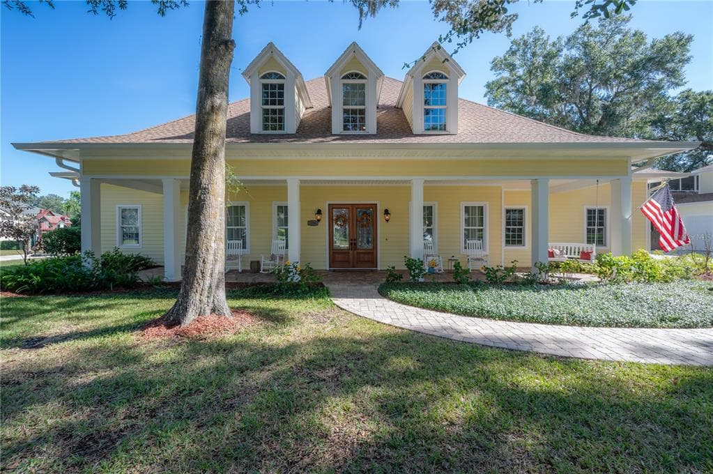 2204 COLEWOOD LANE DOVER, FL 33527
