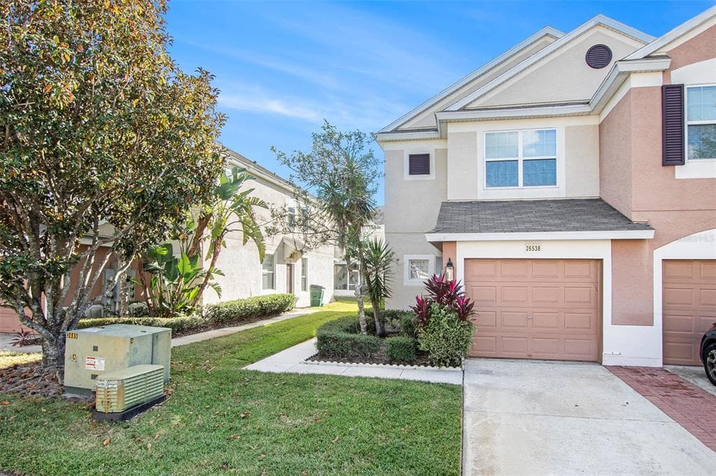 26538 CASTLEVIEW WAY