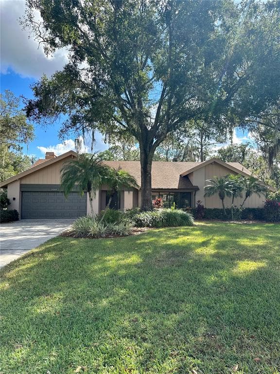 2209 WEDGEWOOD COURT PLANT CITY, FL 33566