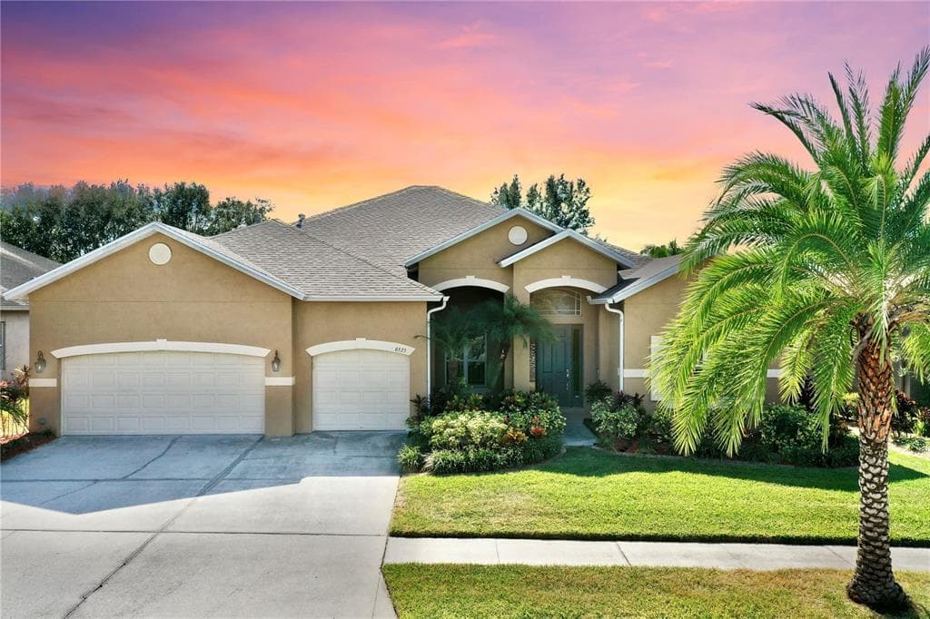6535 CARRINGTON SKY DRIVE APOLLO BEACH, FL 33572