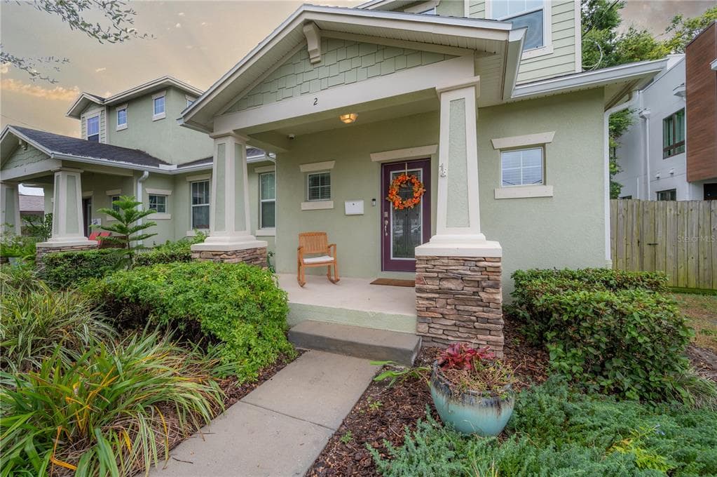 208 W AMELIA AVENUE UNIT 2