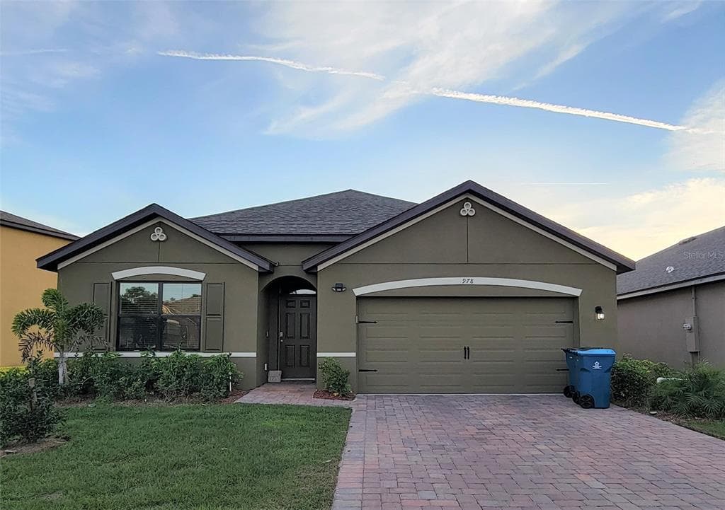 978 REMINGTON GREEN DRIVE SE