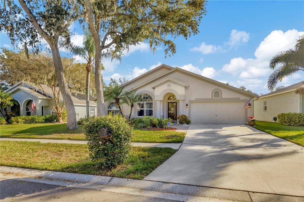 3714 TREELINE DRIVE
