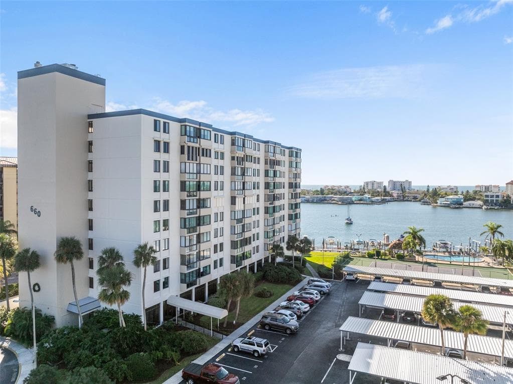 660 ISLAND WAY UNIT 1008 CLEARWATER, FL 33767