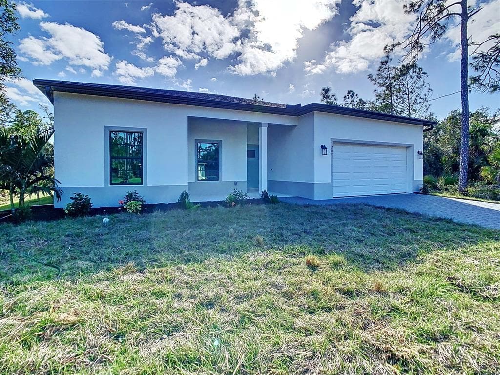 2712 38TH STREET W LEHIGH ACRES, FL 33971