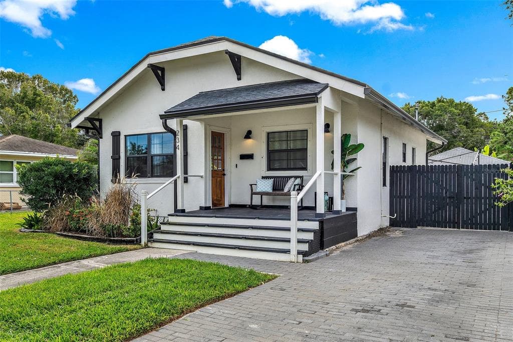 234 80TH AVENUE N ST PETERSBURG, FL 33702