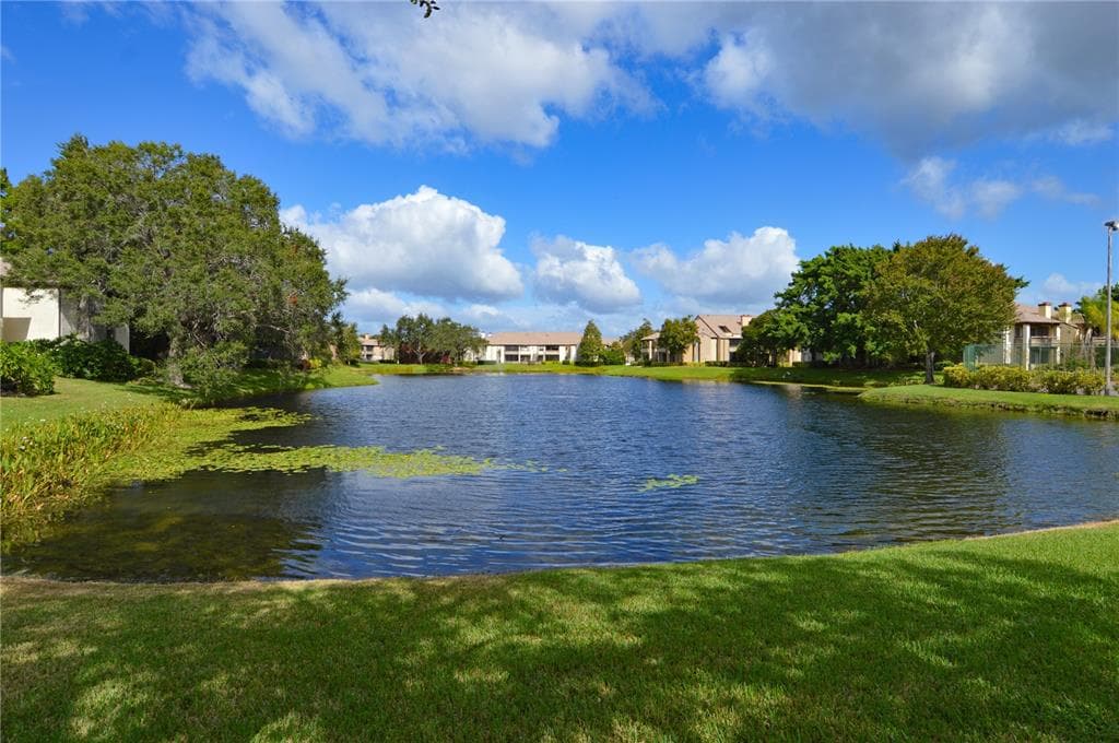 10263 GANDY BOULEVARD N UNIT 2102 ST PETERSBURG, FL 33702