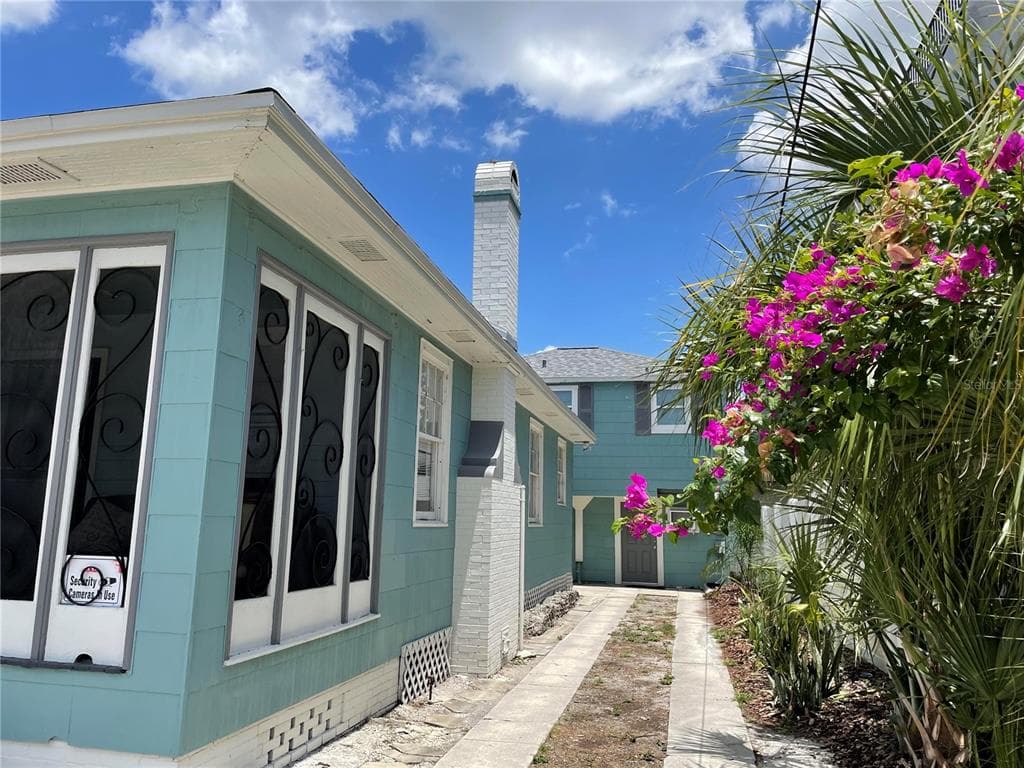 2115 W CASS STREET TAMPA, FL 33606