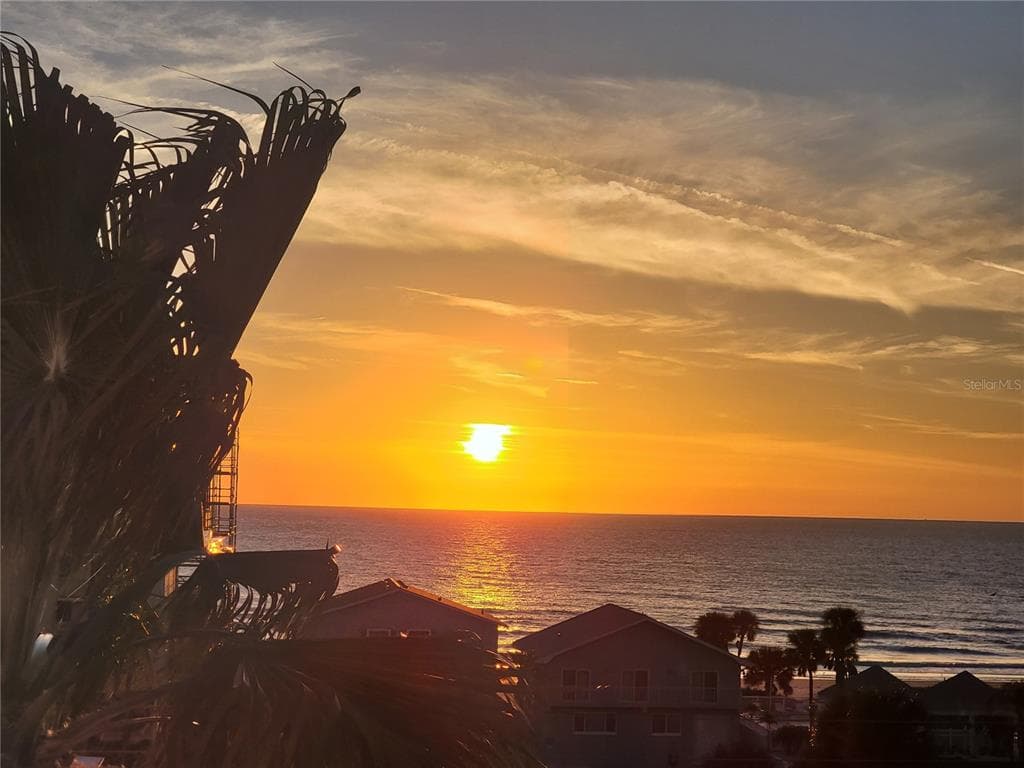 18325 GULF BOULEVARD UNIT 501