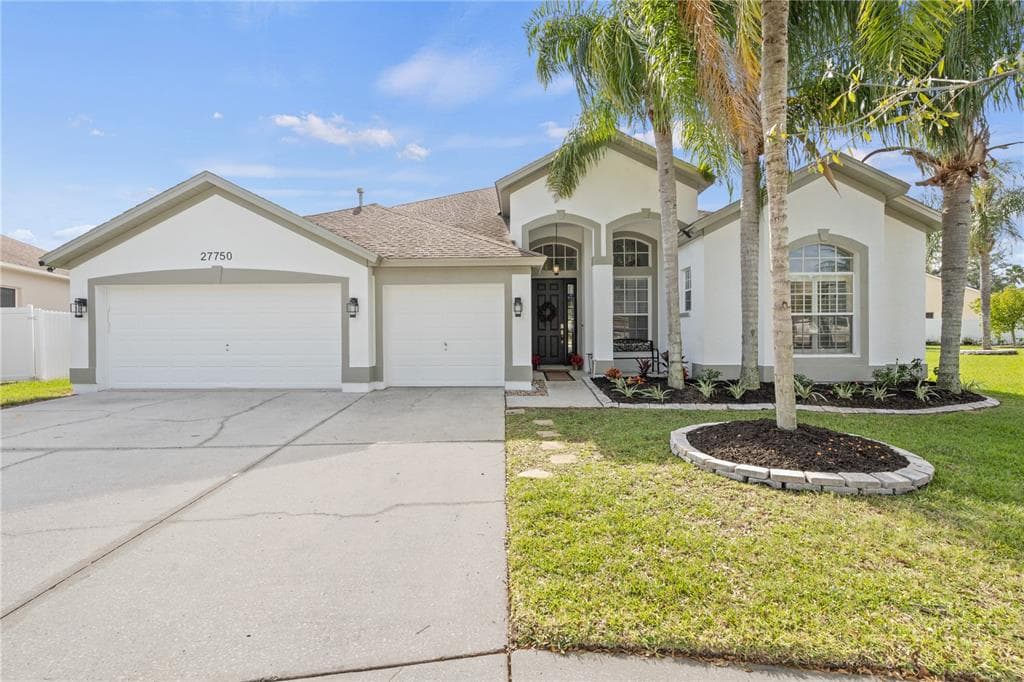 27750 GROVE POINT COURT WESLEY CHAPEL, FL 33544