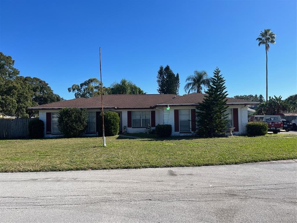 1651 SHERBROOK ROAD CLEARWATER, FL 33764