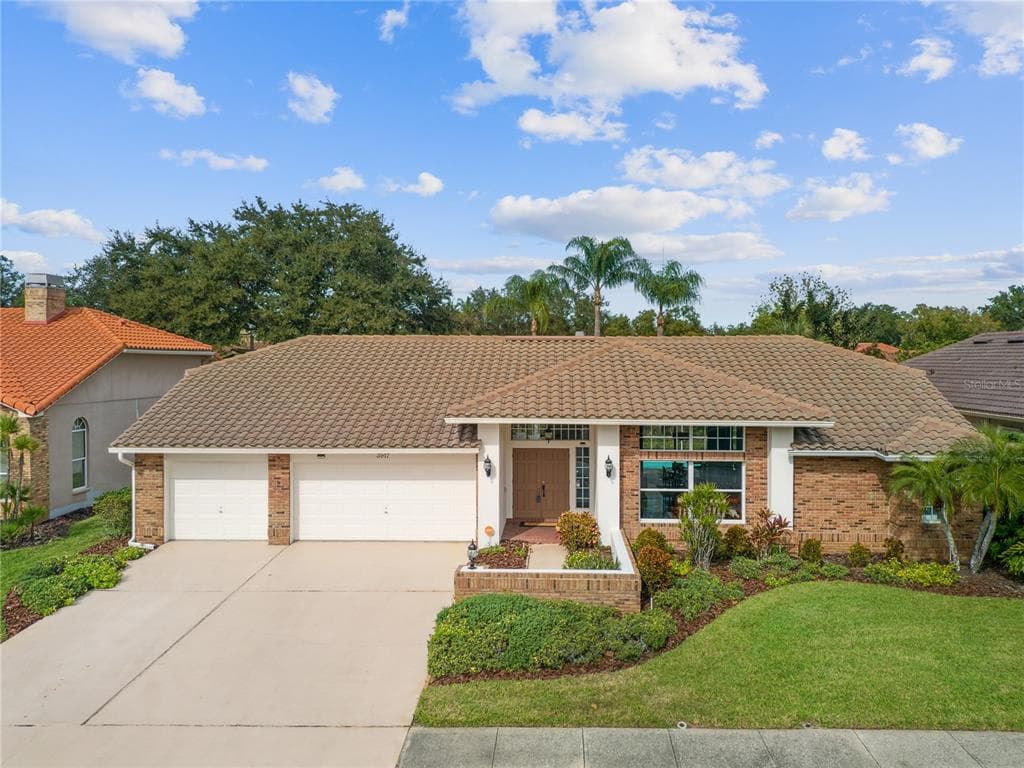 3917 TARIAN COURT