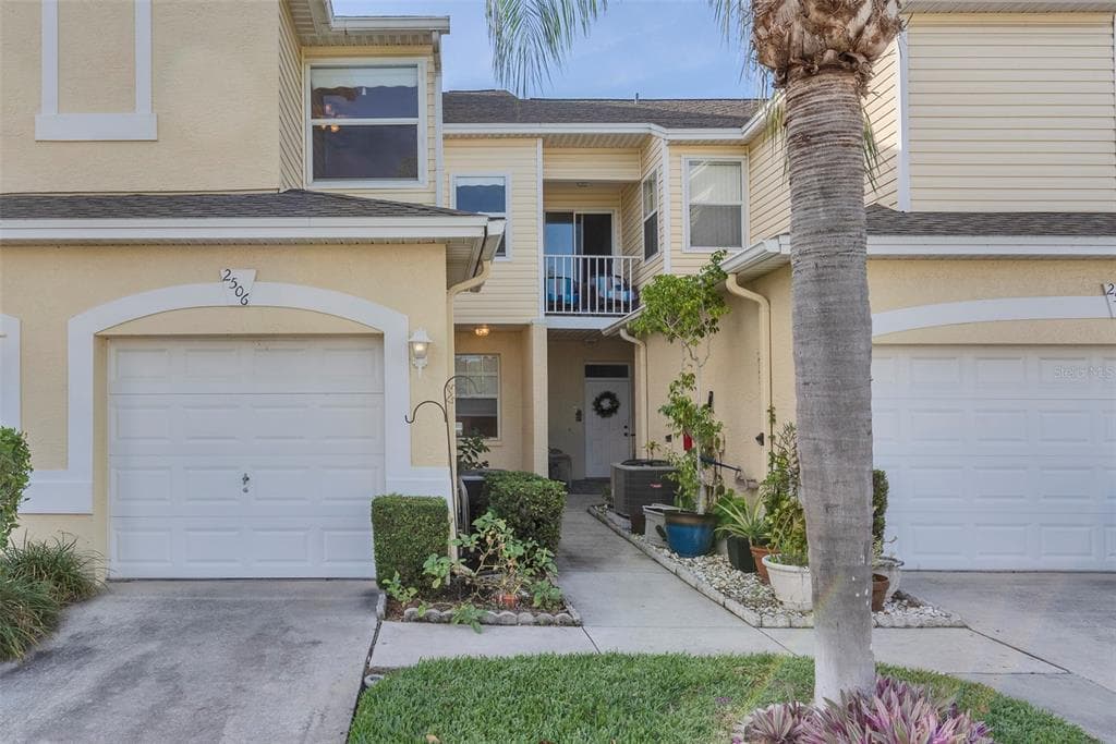 1050 STARKEY ROAD UNIT 2506 LARGO, FL 33771