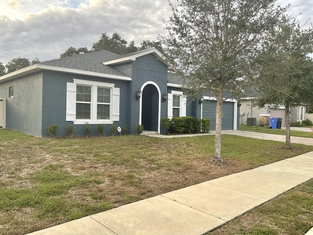 201 MAJESTIC SUNDOWN COURT BRANDON, FL 33510