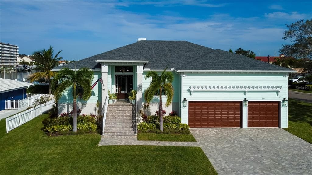 380 WINDWARD PASSAGE