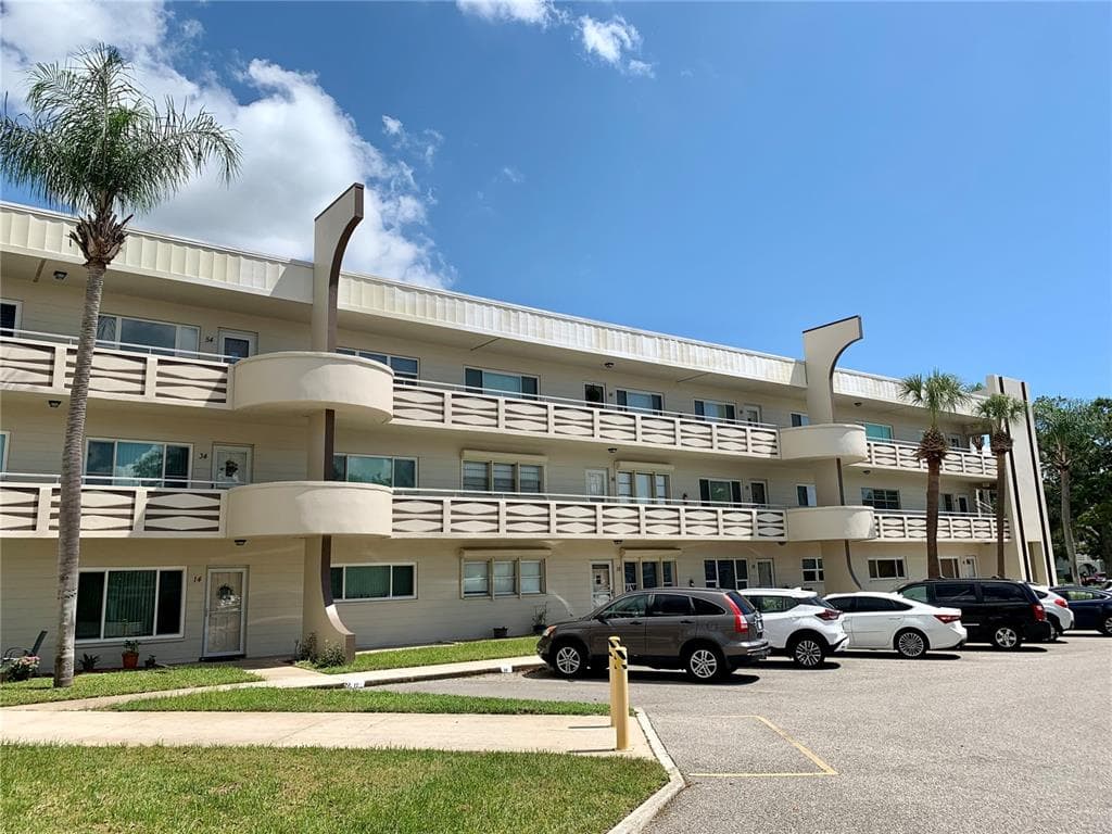 2379 FINLANDIA LANE UNIT 41 CLEARWATER, FL 33763