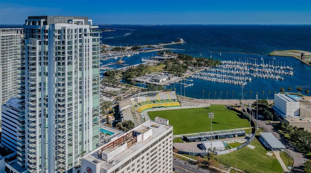 301 1ST STREET S UNIT 1904 ST PETERSBURG, FL 33701