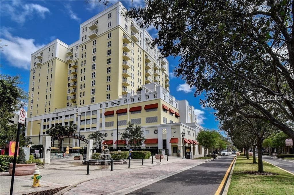 628 CLEVELAND STREET UNIT 901 CLEARWATER, FL 33755