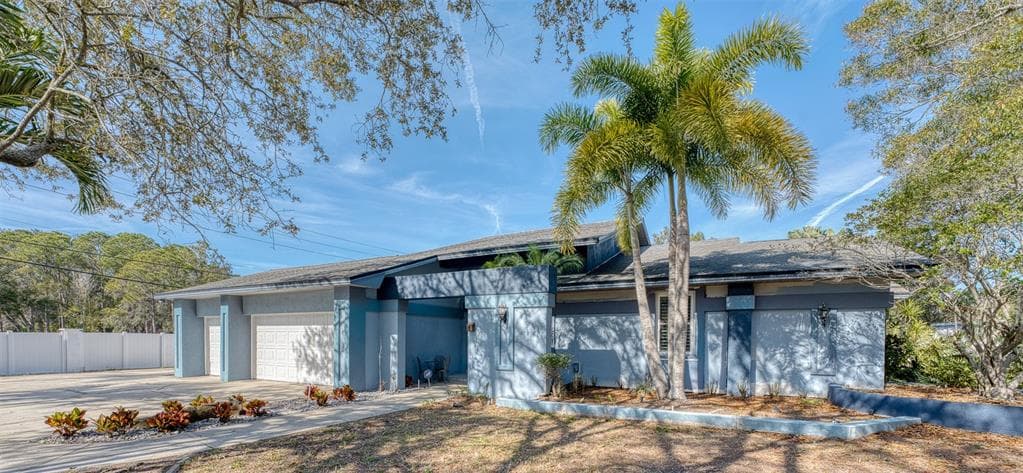 13097 103RD AVENUE LARGO, FL 33774