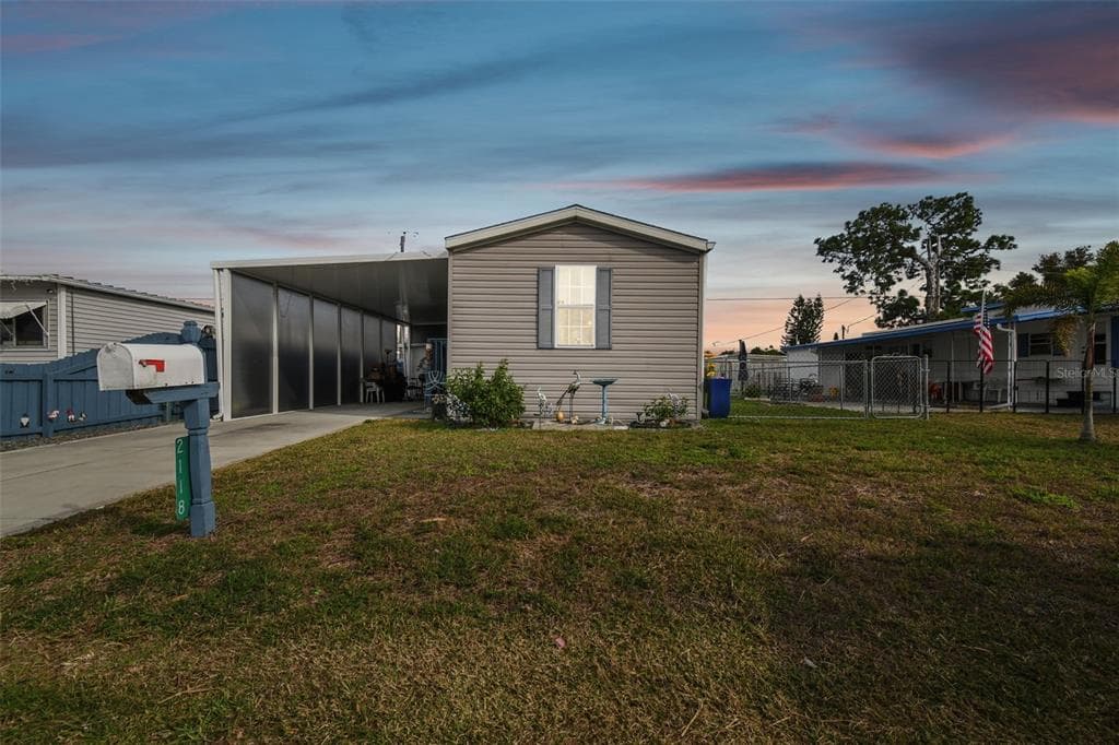 2118 PLEASURE DRIVE HOLIDAY, FL 34691