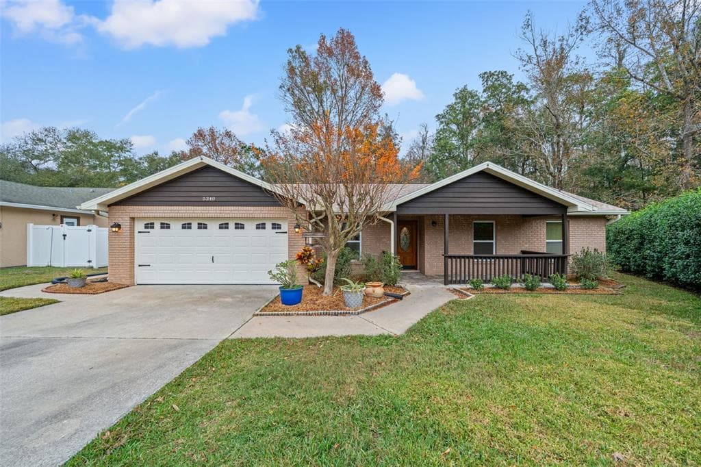 5340 NUTCRACKER CIRCLE LAND O LAKES, FL 34639