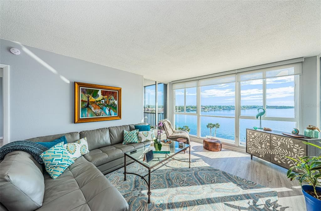 7100 SUNSHINE SKYWAY LANE S UNIT 605