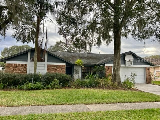 2709 FALLING LEAVES DRIVE