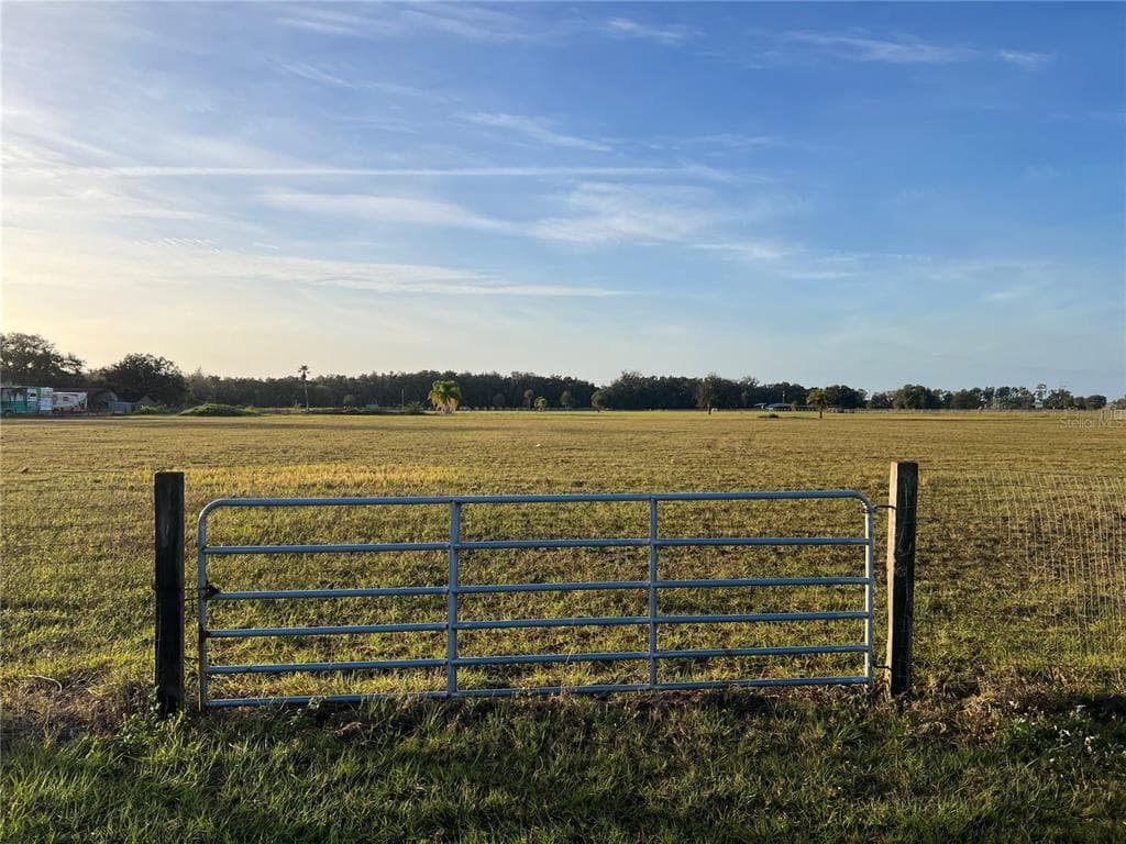 COUNTY ROAD 672