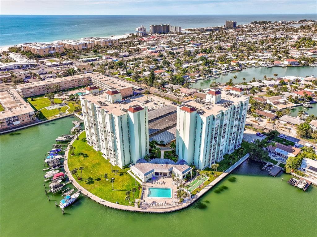 400 64TH AVENUE UNIT 903W ST PETE BEACH, FL 33706
