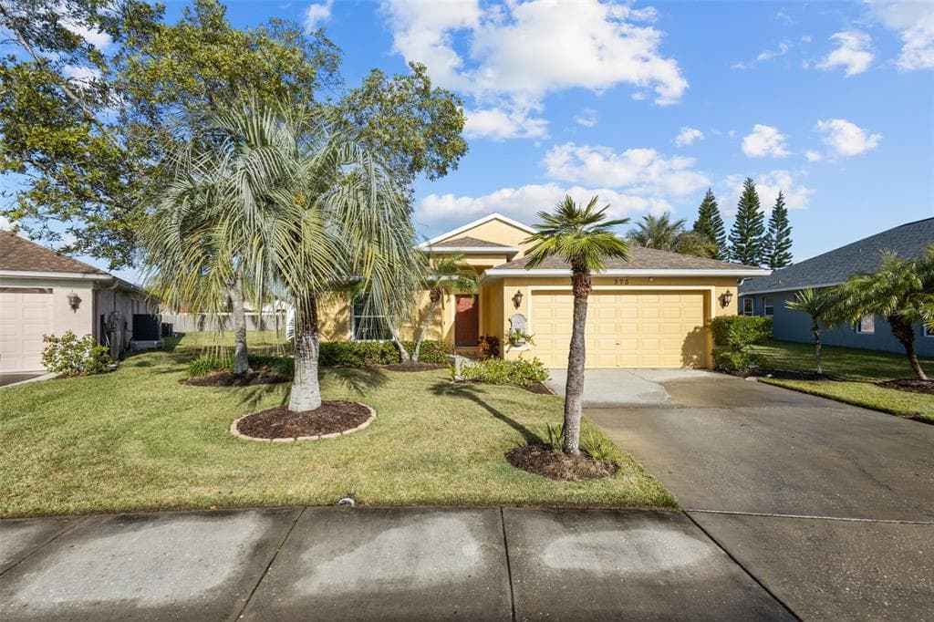 375 TAVERNIER CIRCLE OLDSMAR, FL 34677