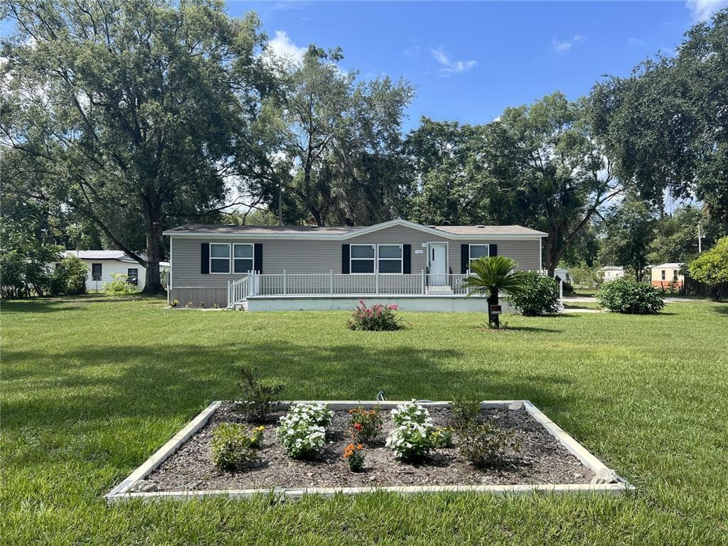 1423 CR 604 BUSHNELL, FL 33513