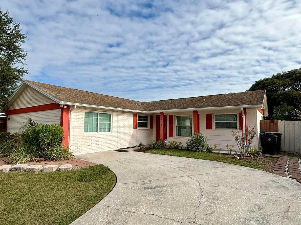 9063 ARNDALE CIRCLE